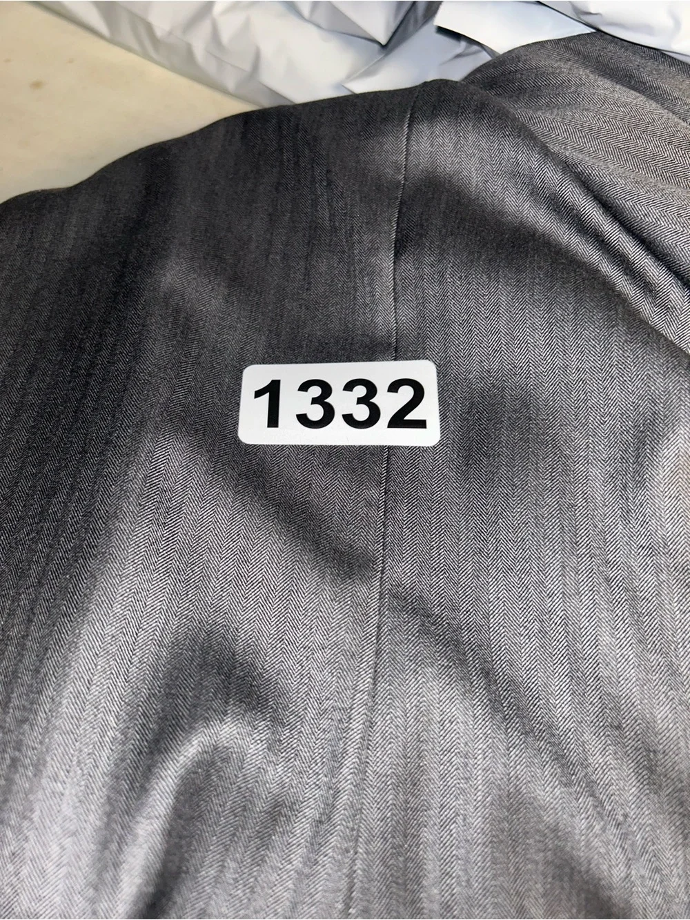 Loro Piana Noblesse Super 200s Wool 13.5 Micron & Silk Gray Blazer Size 60R 2 Bu